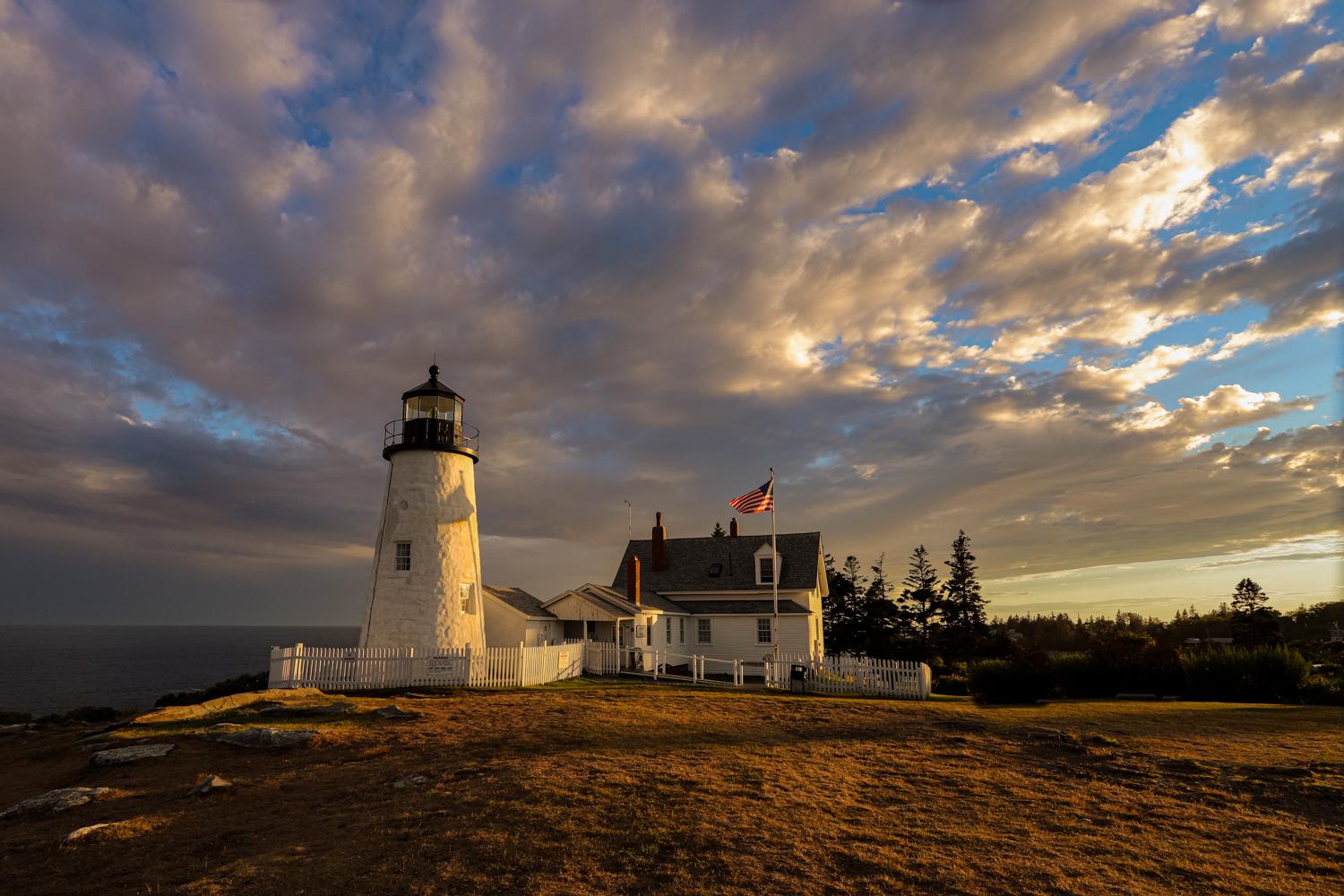 Mee Lighthouse Lighthouse Sunset Photo Tour - Coastal Maine Photo Tours